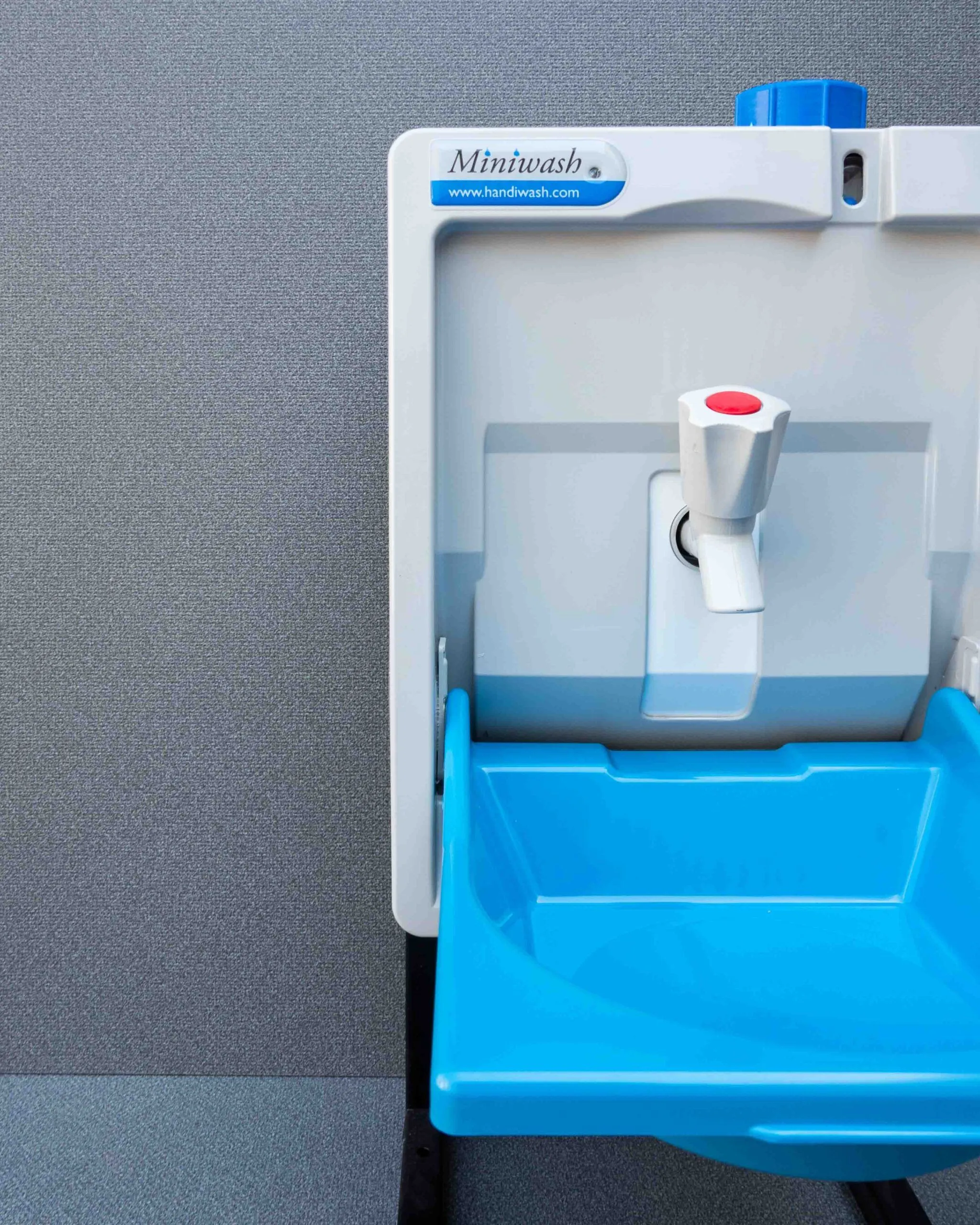 Miniwash Mobile Hand Washing Unit - Image 6