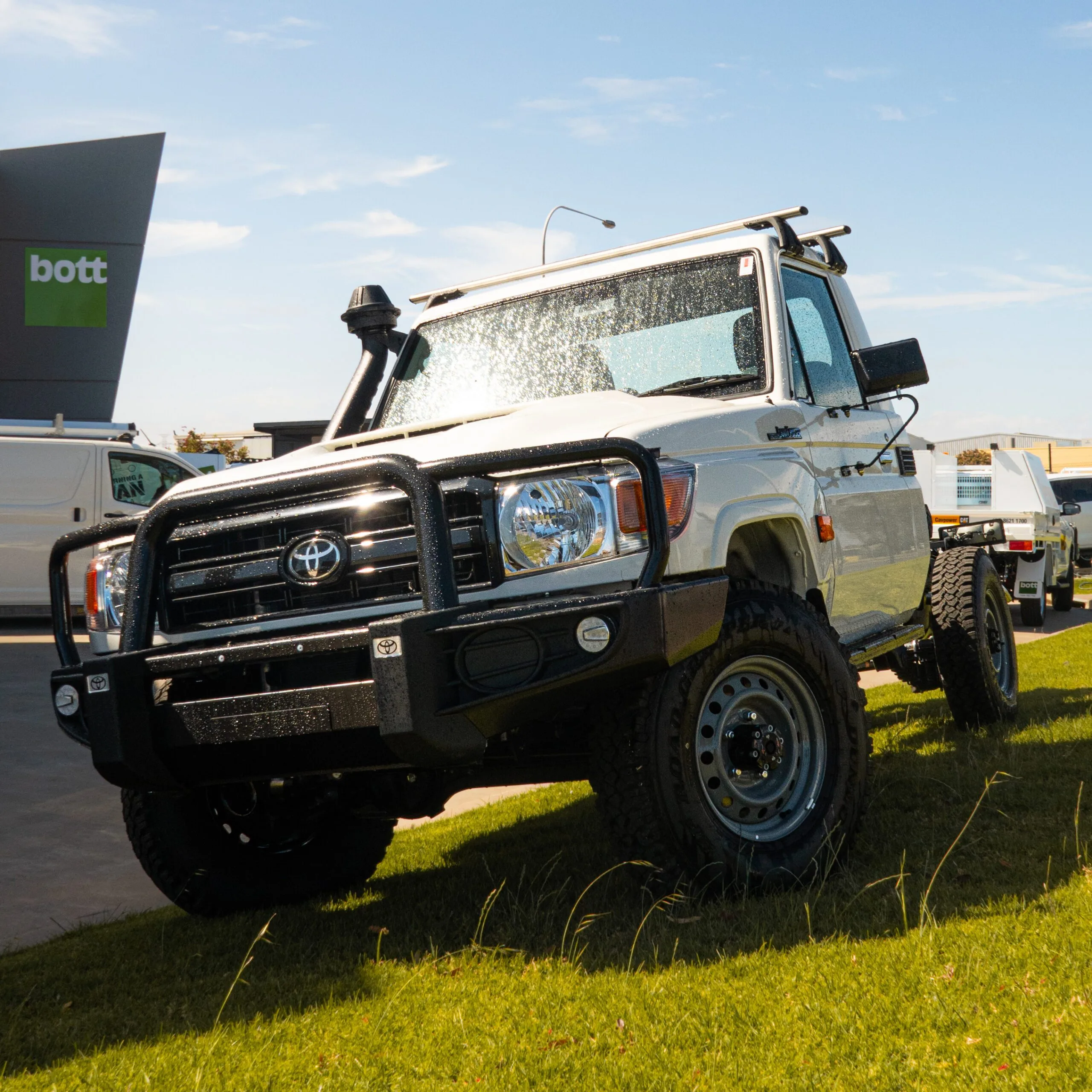 Toyota LandCruiser 70 Roof Racks