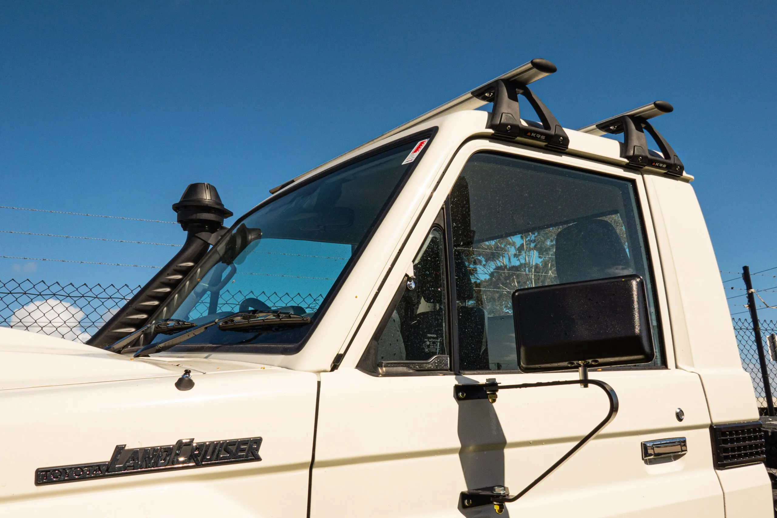 Toyota LandCruiser 70 Roof Racks - Image 10