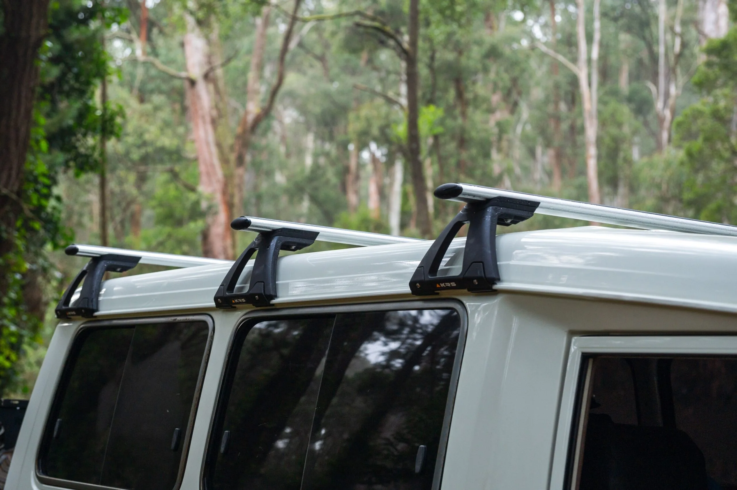 Toyota LandCruiser 70 Roof Racks - Image 17