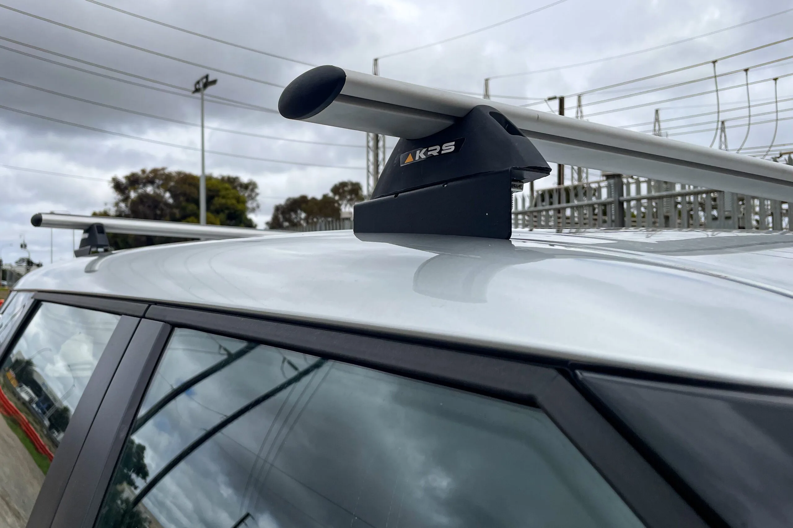 Mitsubishi Outlander ES MY21+ Roof Racks - Image 8