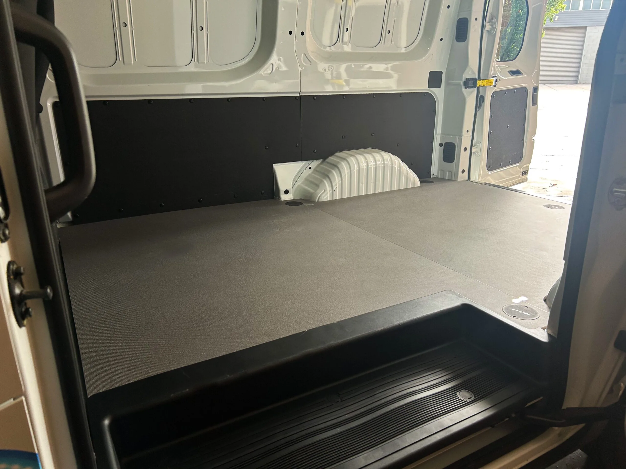 LDV Deliver7 Van Floor MY24+ - Image 8
