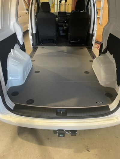 Hyundai Staria-Load Van Floor MY21+