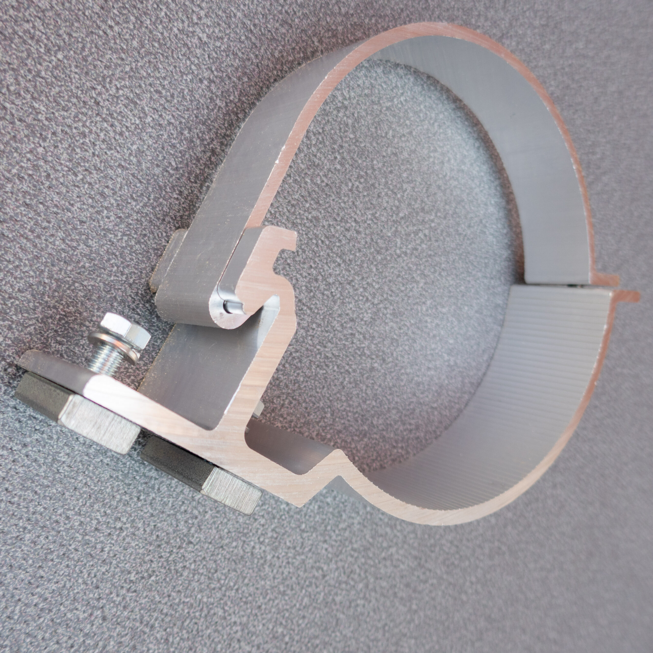 Bazooka Clamps/PVC Pipe Clamps - Image 3